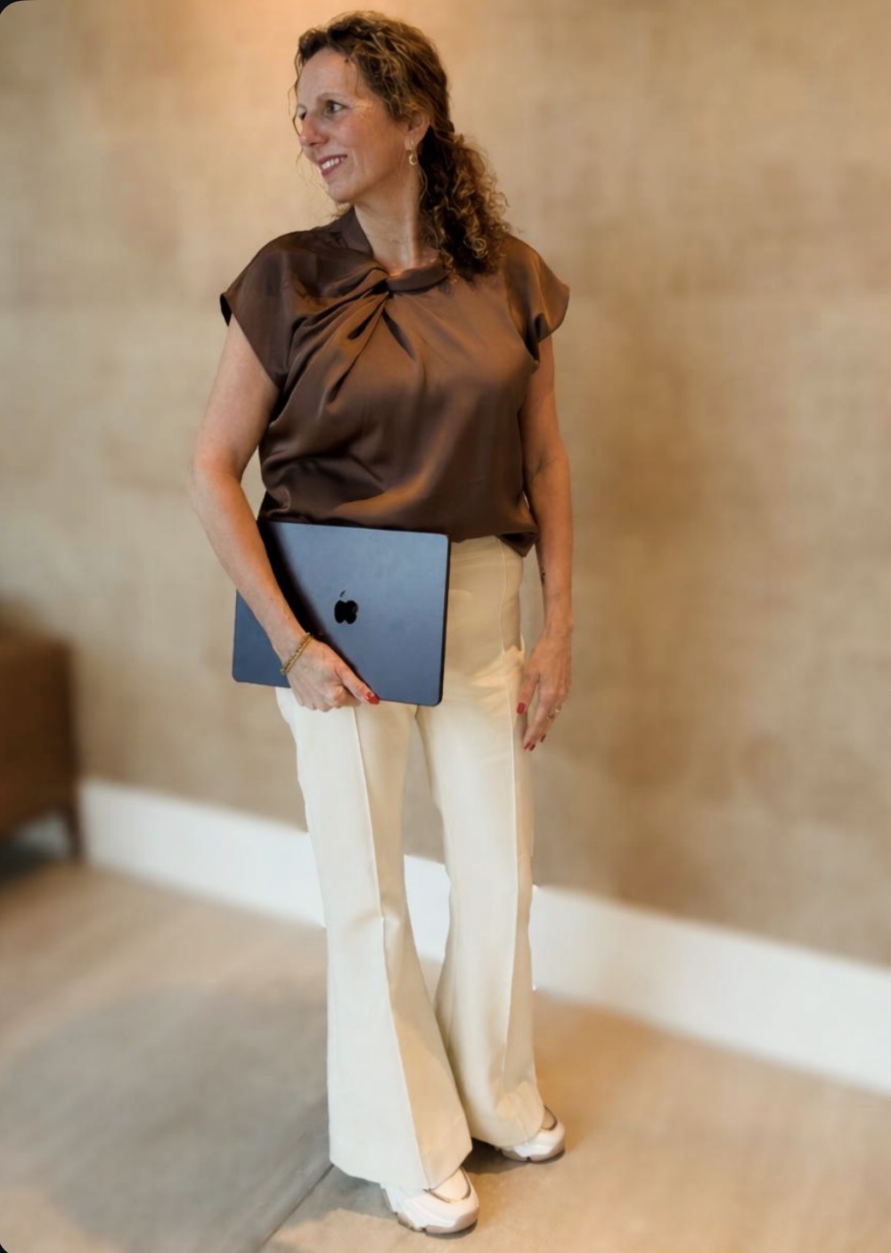 Ursula van UR-Office Support